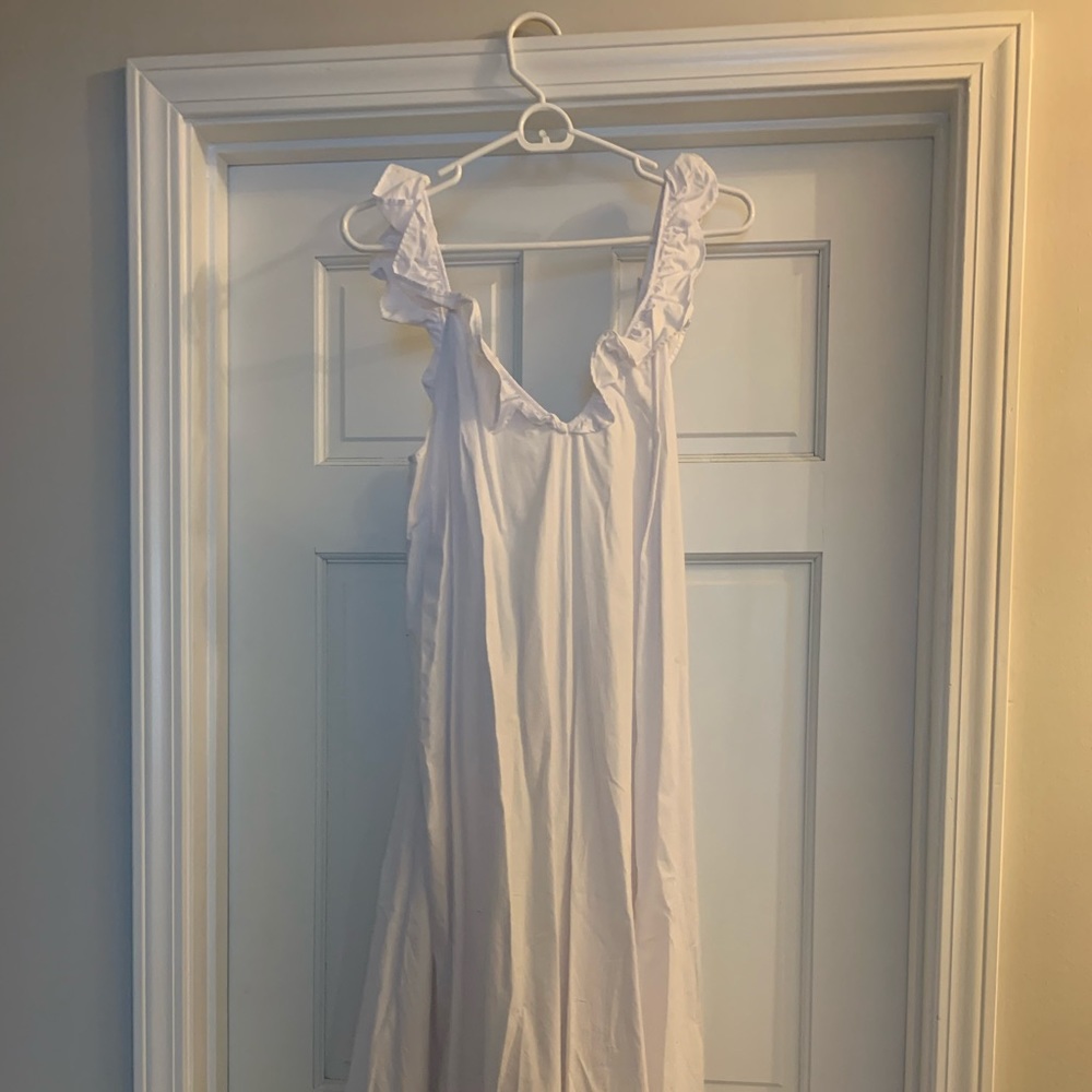 H&M white ruffle maxi dress